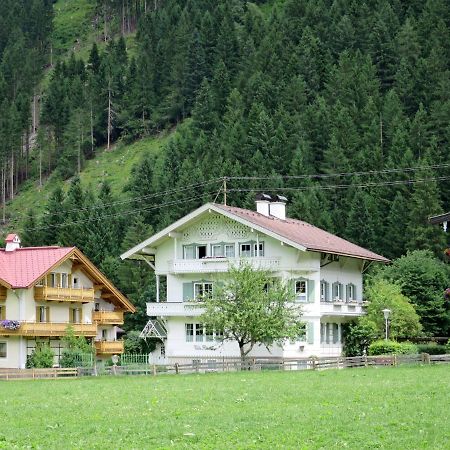 Apartment Rauter-1 By Interhome Mayrhofen Exterior photo